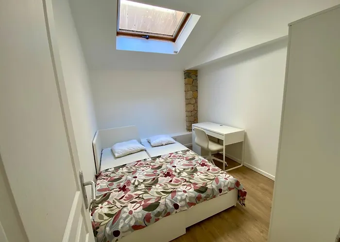 T4 Centre - Close To Shops, Wi-fi, Ac * Nicea