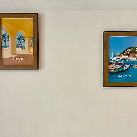 Apartamento T4 Centre - Close To Shops, Wi-fi, Ac *