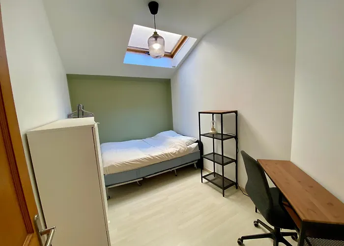 T4 Centre - Close To Shops, Wi-fi, Ac * Νίκαια